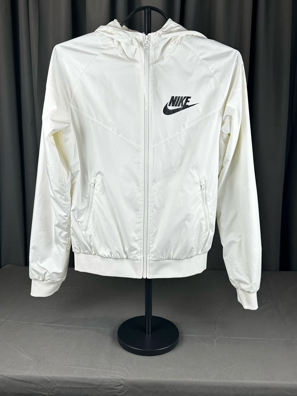 Nike White Hooded Bomber Jacket with Black Logo